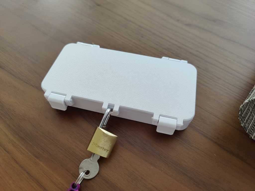 Travel jewelry box