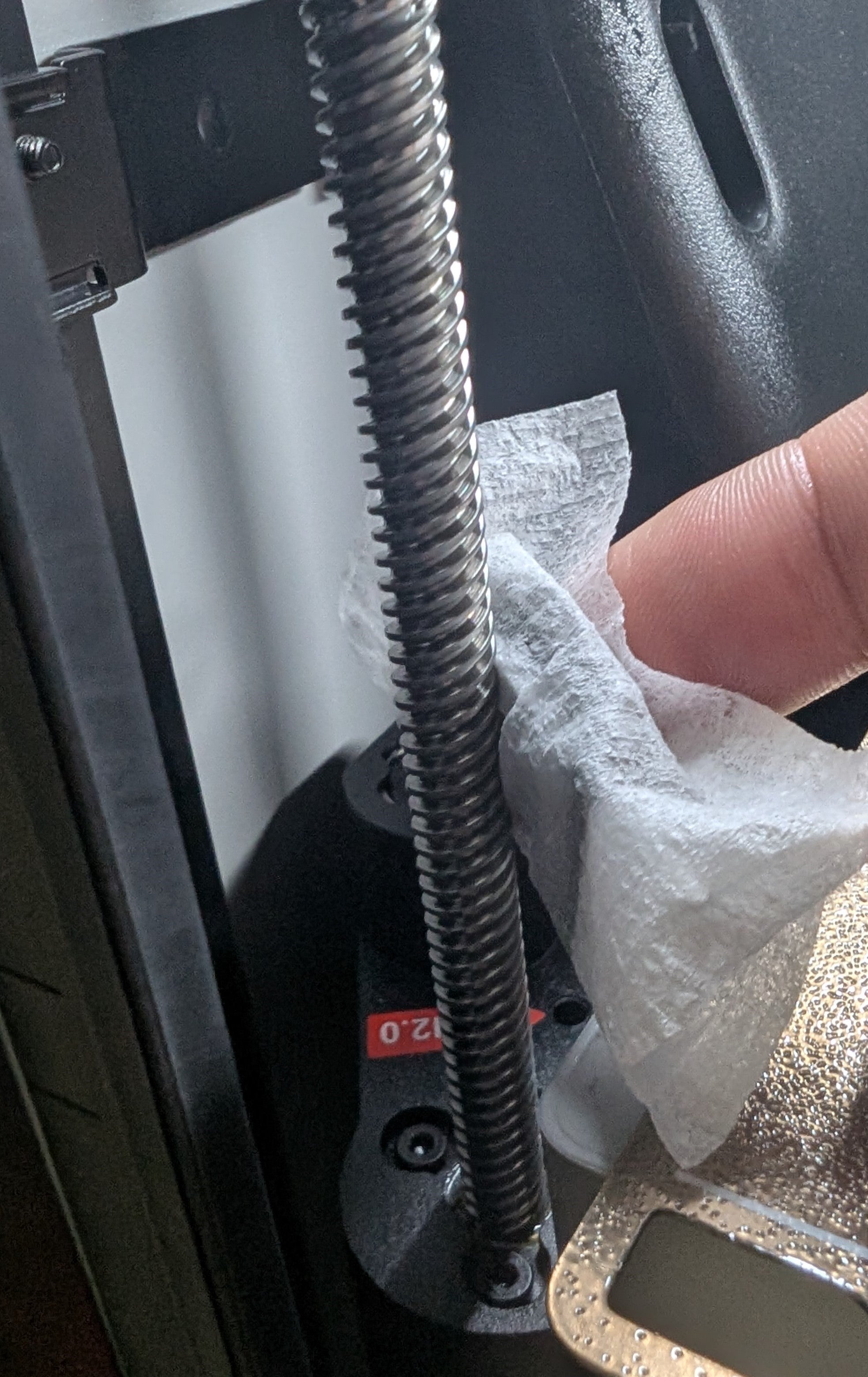 Z screw cleaning brush (using purge line)