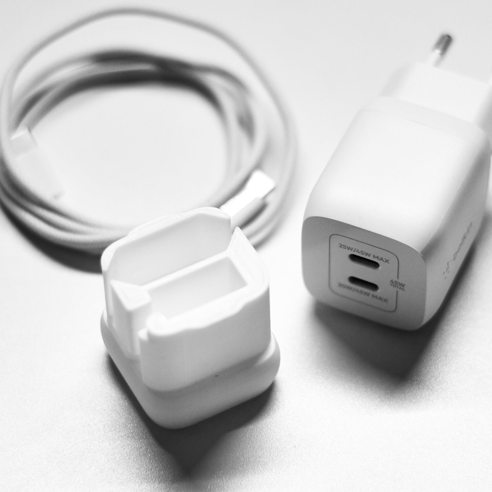 Cable Winder for European USB-C Charger