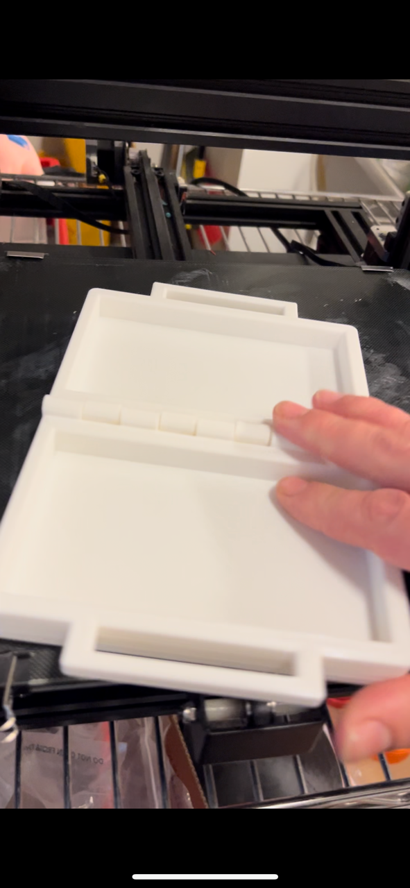 Briefcase / Case with 1.75mm Filament Hinge