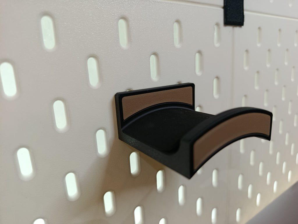 Universal headset stand for IKEA SKADIS