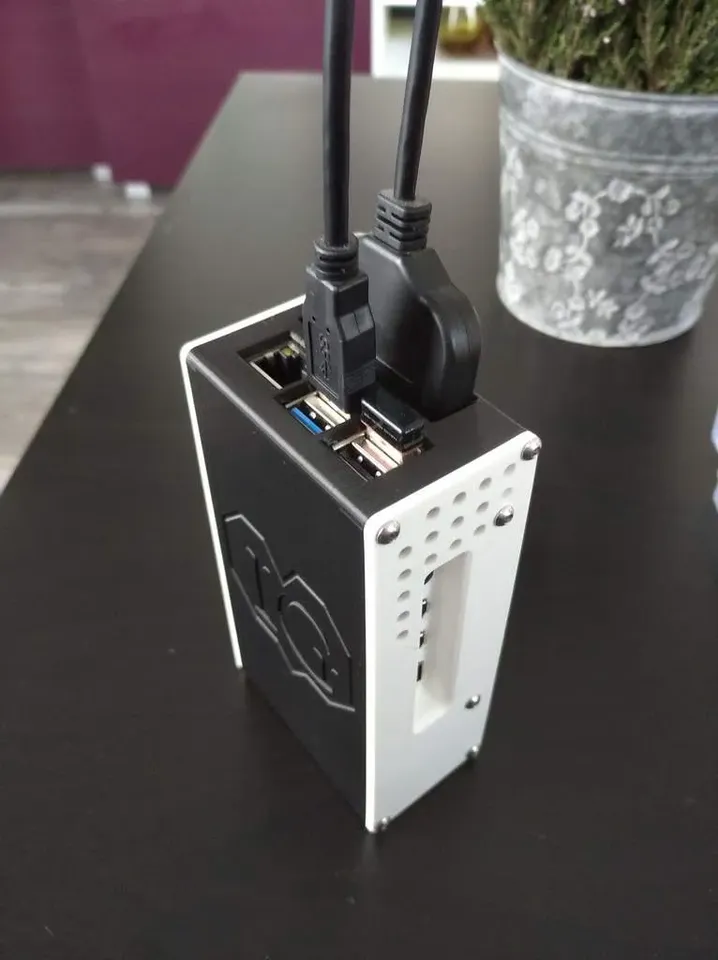 Raspberry 2,5" SSD Case