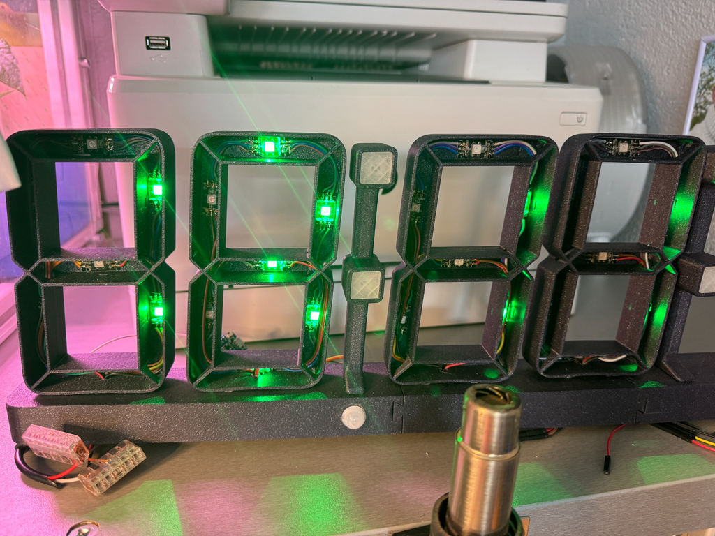 LED DiGi Uhr