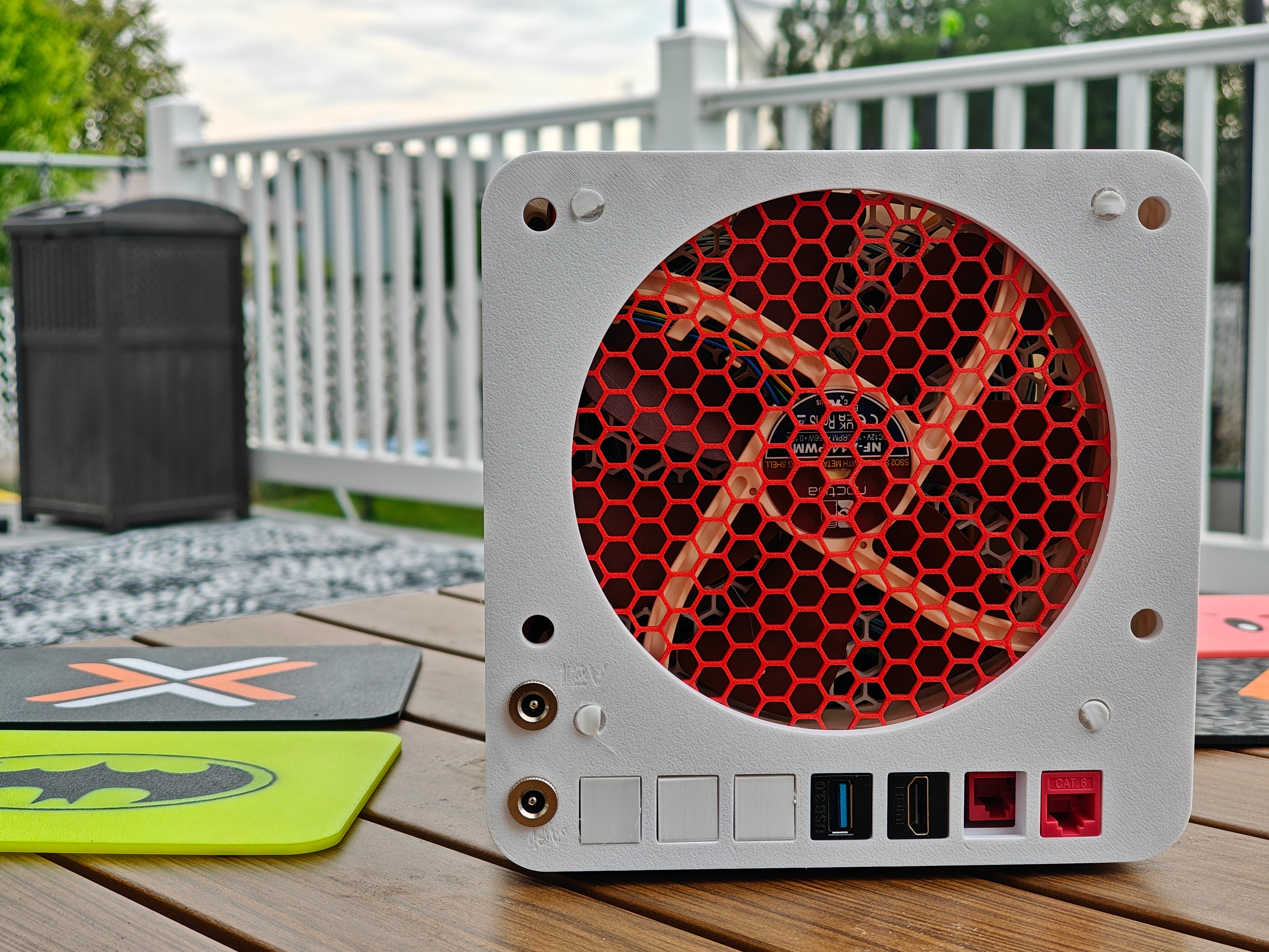 N5 Mini: A 3D-Printed 5-Bay NAS (175x175mm)