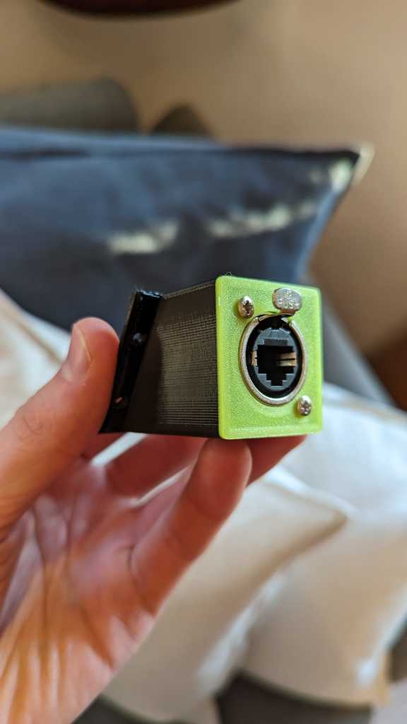 Single 30° Neutrik Angle Adapter D-Type
