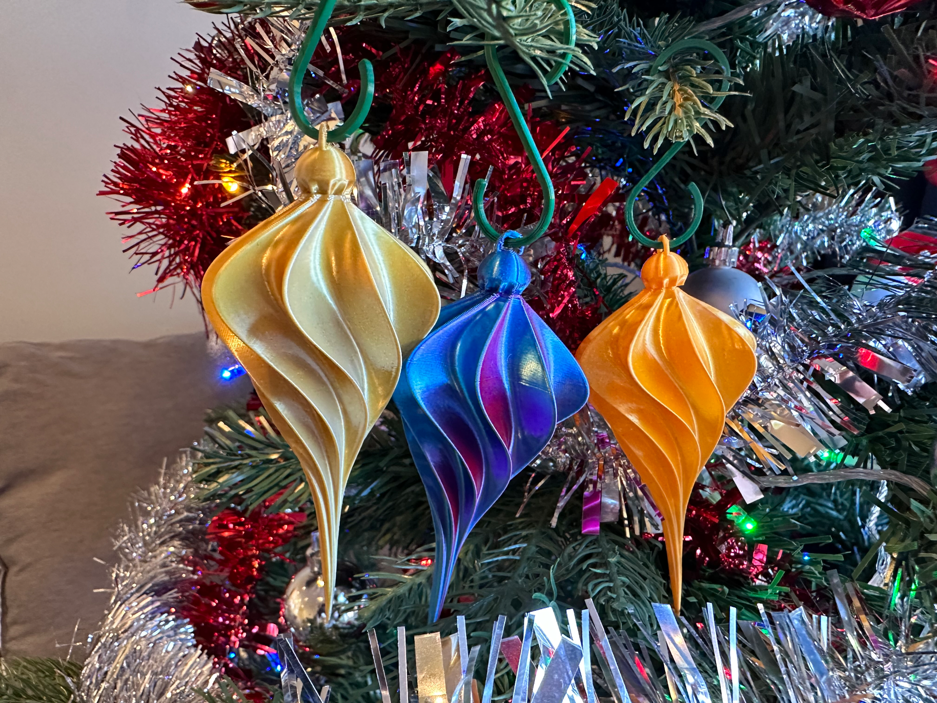Christmas Tree Ornament 110 x 47mm (Nonagonal - 9 sided)