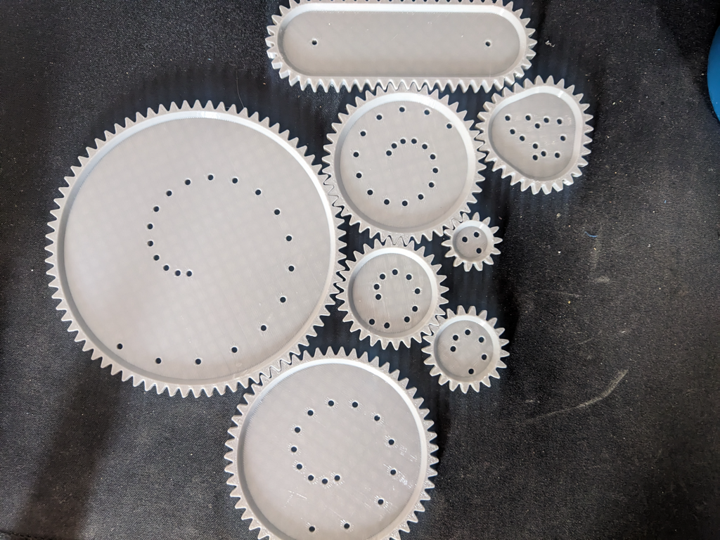 Spirograph With Complex Internal Shapes Remix