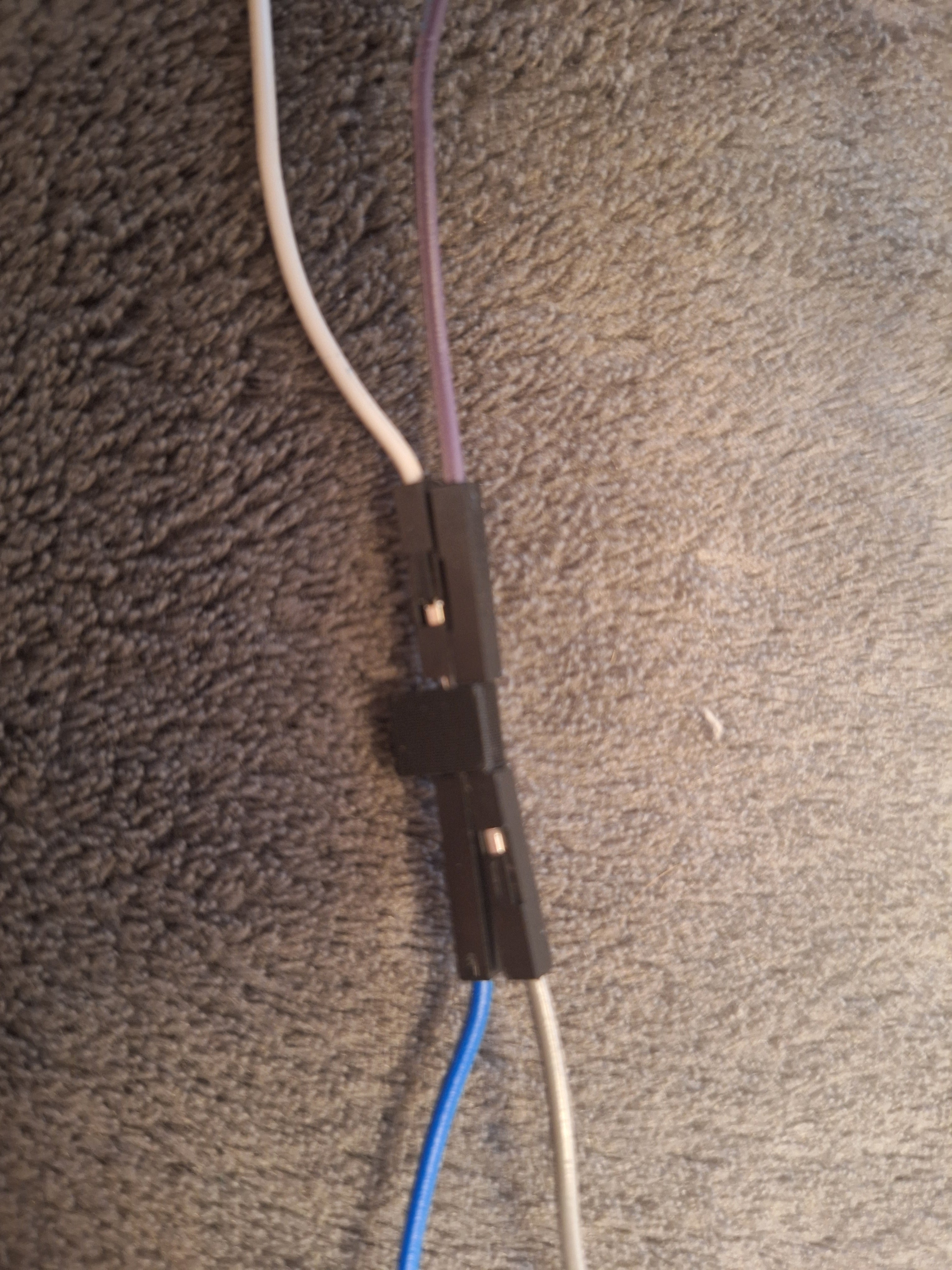 Strong pin connectors V2