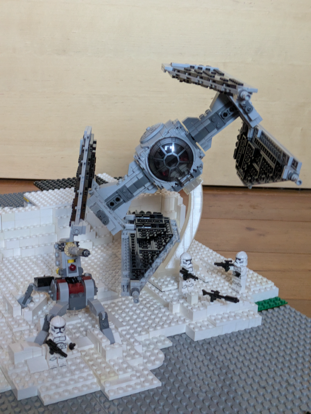 starwars brick spaceship stand for build Plates