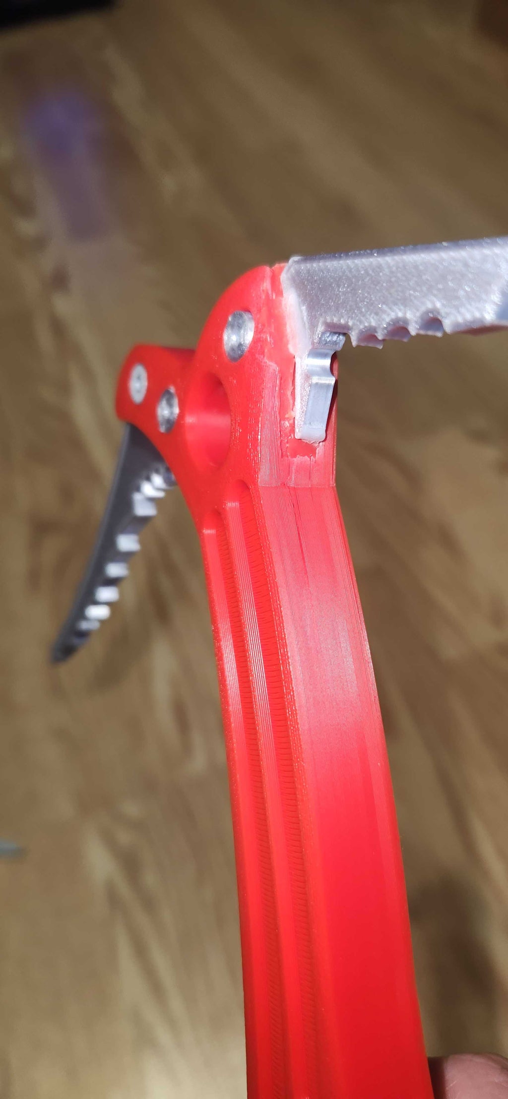 Tomb Raider Ice Axe - Lara Croft
