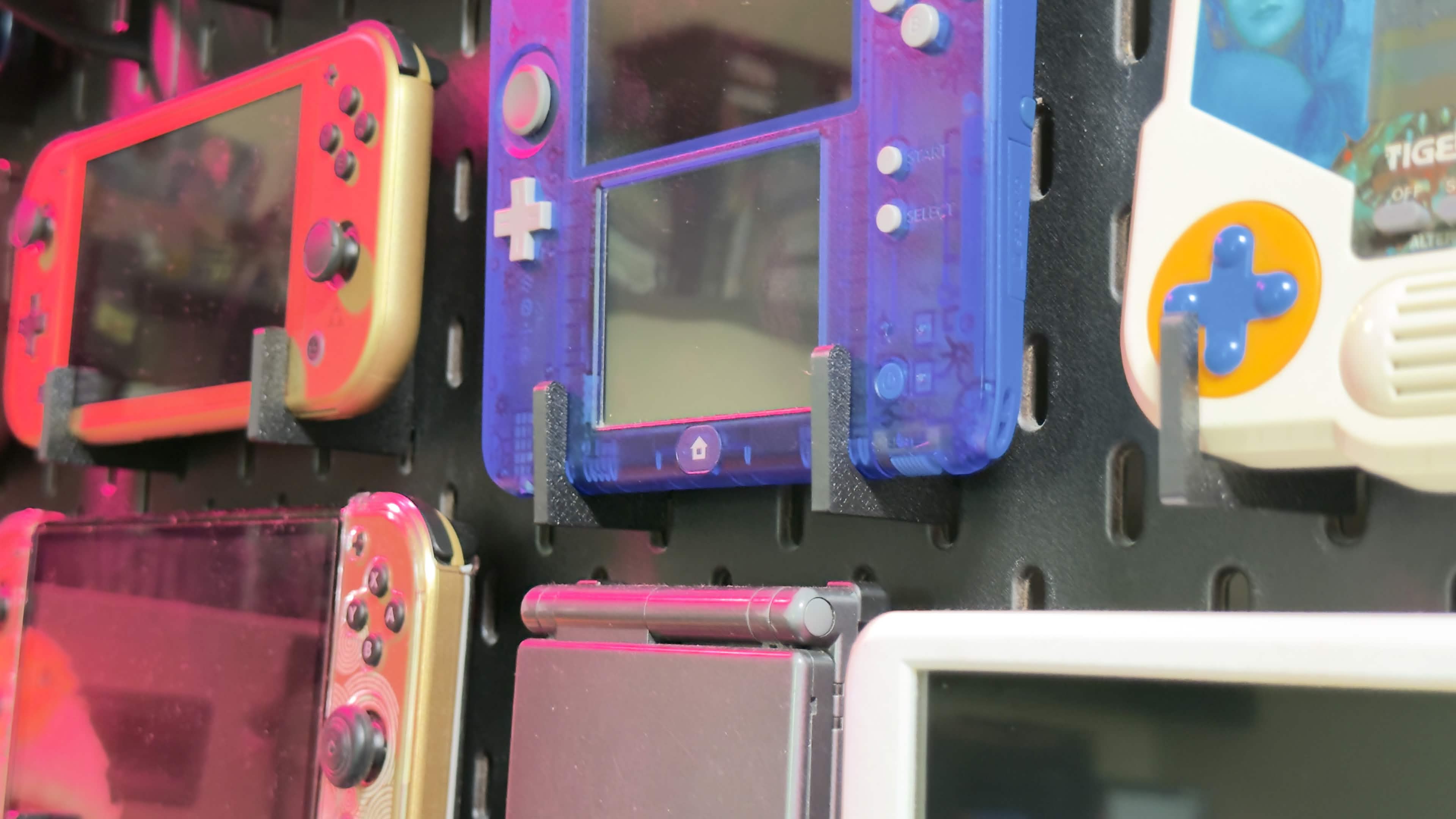 Nintendo 2DS Display Stand, IKEA SKÅDIS Mount