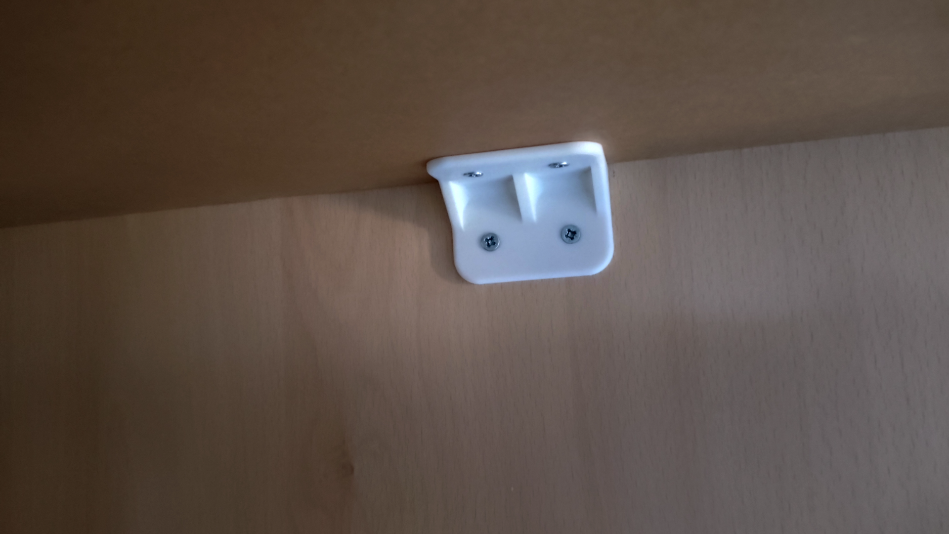 Another Table Wall Bracket