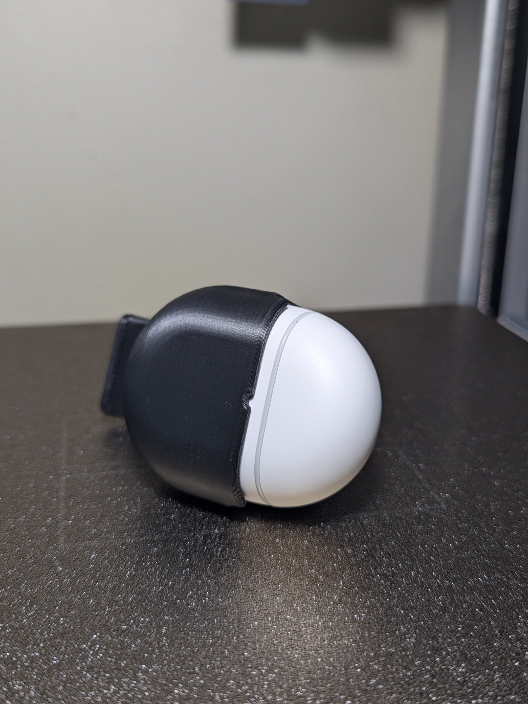 Pixel Buds Series A Belt Clip / Phone Stand