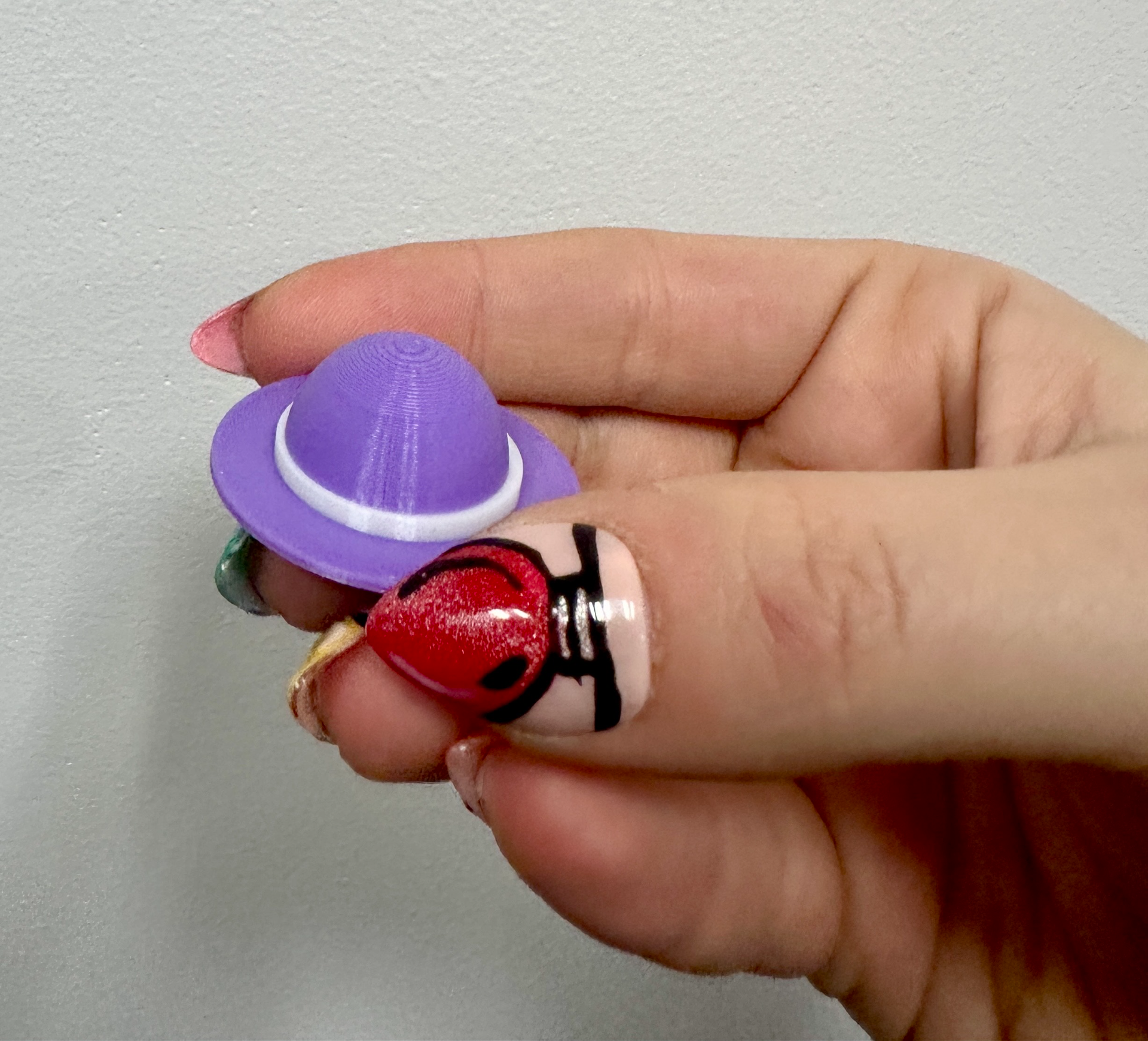 Tiny Ladies Hat For Broken Prints