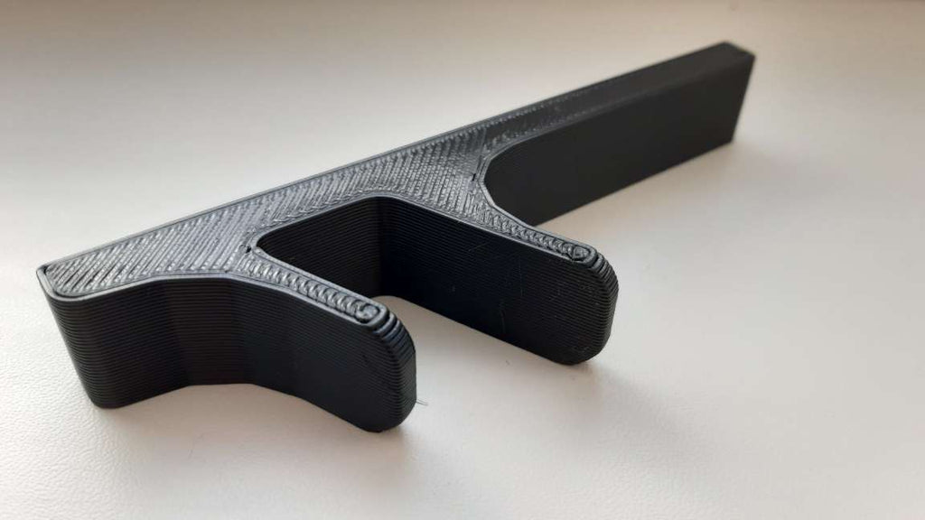 Laptop stand