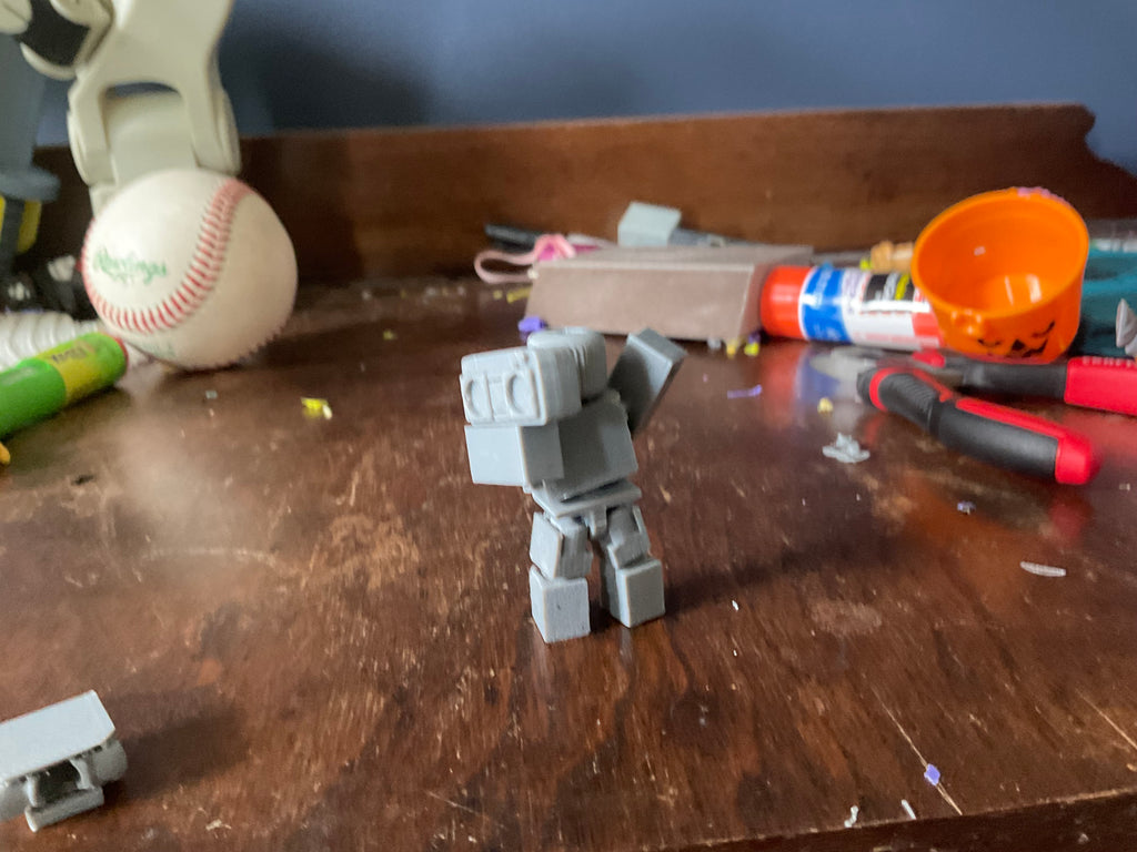 fully articulated Robloxian figure