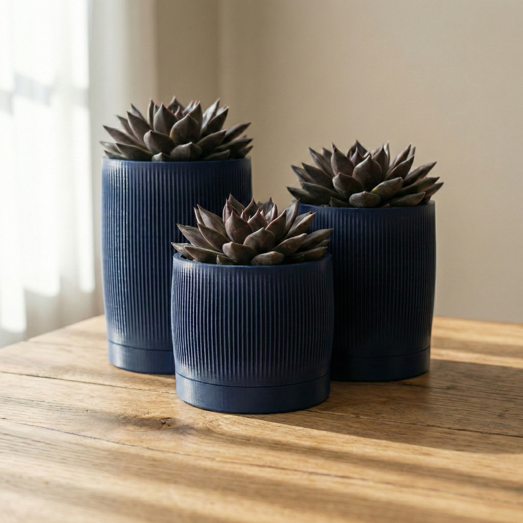 Azet – Modern Ribbed Planter Set