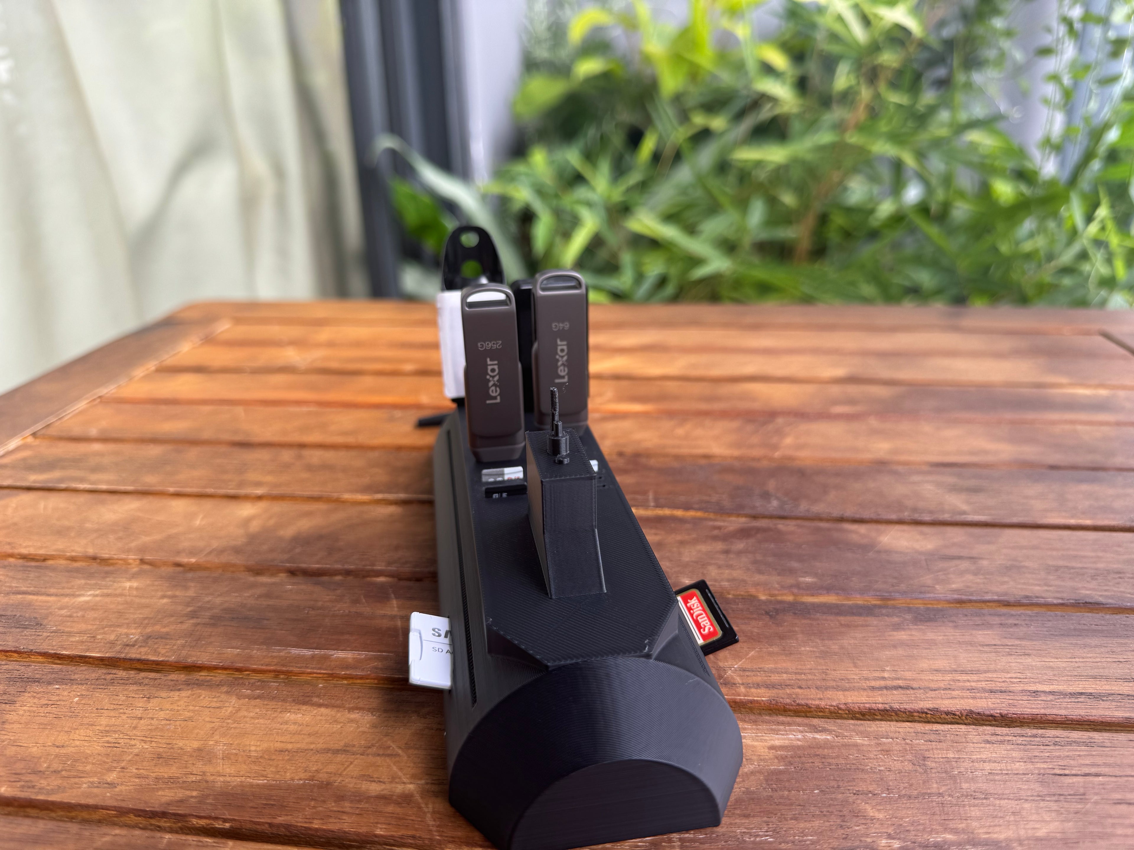 USB and SD Card Holder Submarine
