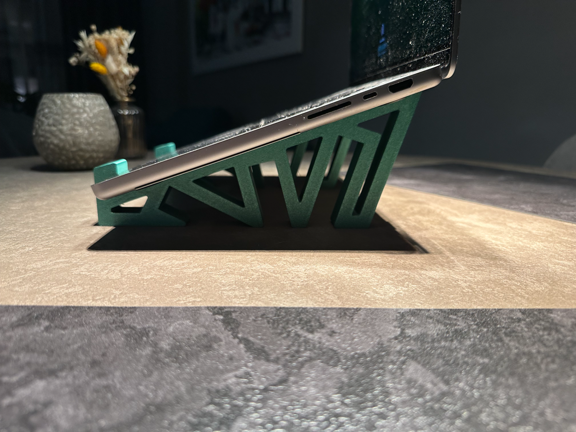 Laptop Multistand with 4 Adjustable Positions
