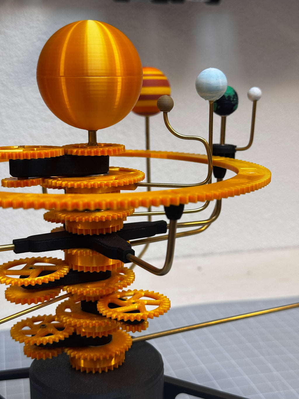 Solar System Model - Orrery (99.9% accuracy)