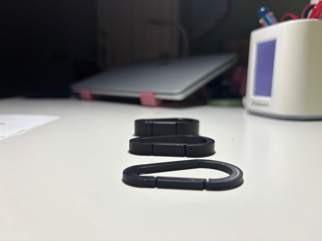 Simple (No Assembly) Carabiner