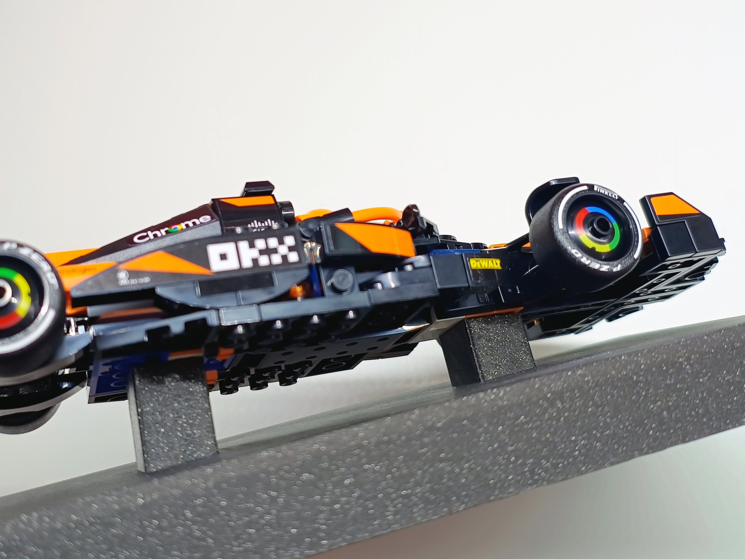 F1 Display Stand for LegoBricks Speed Champions