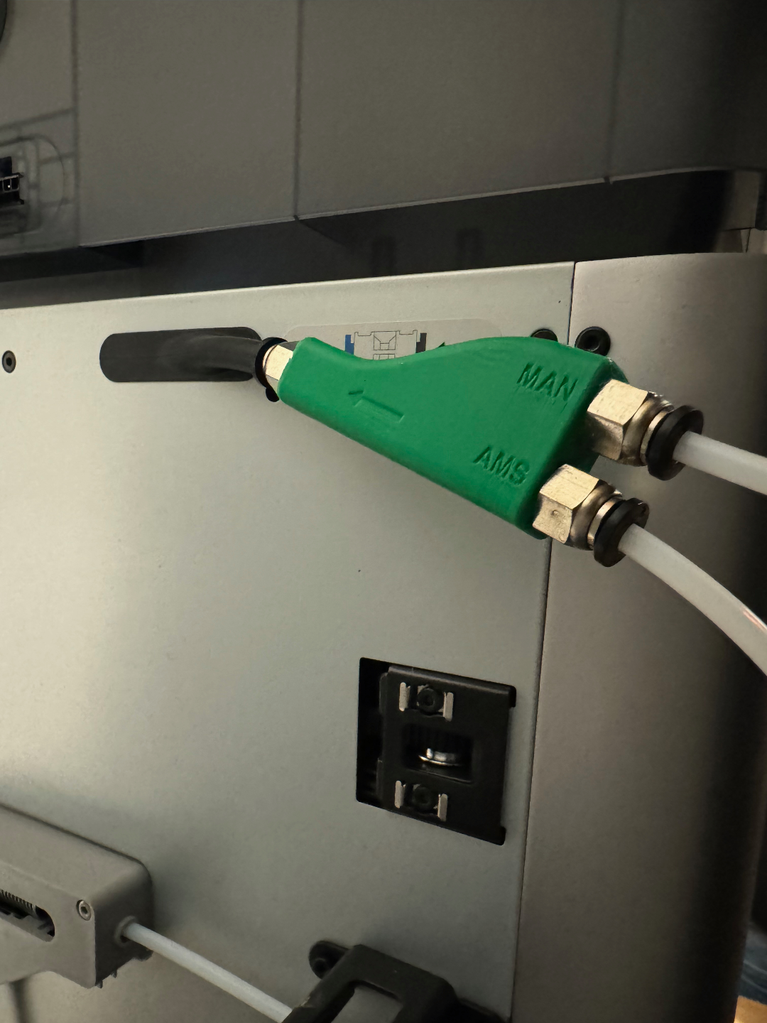 AMS Filament Splitter Adapter