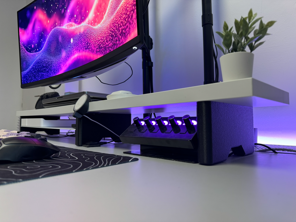Forgedeck: Custom Desk Shelf