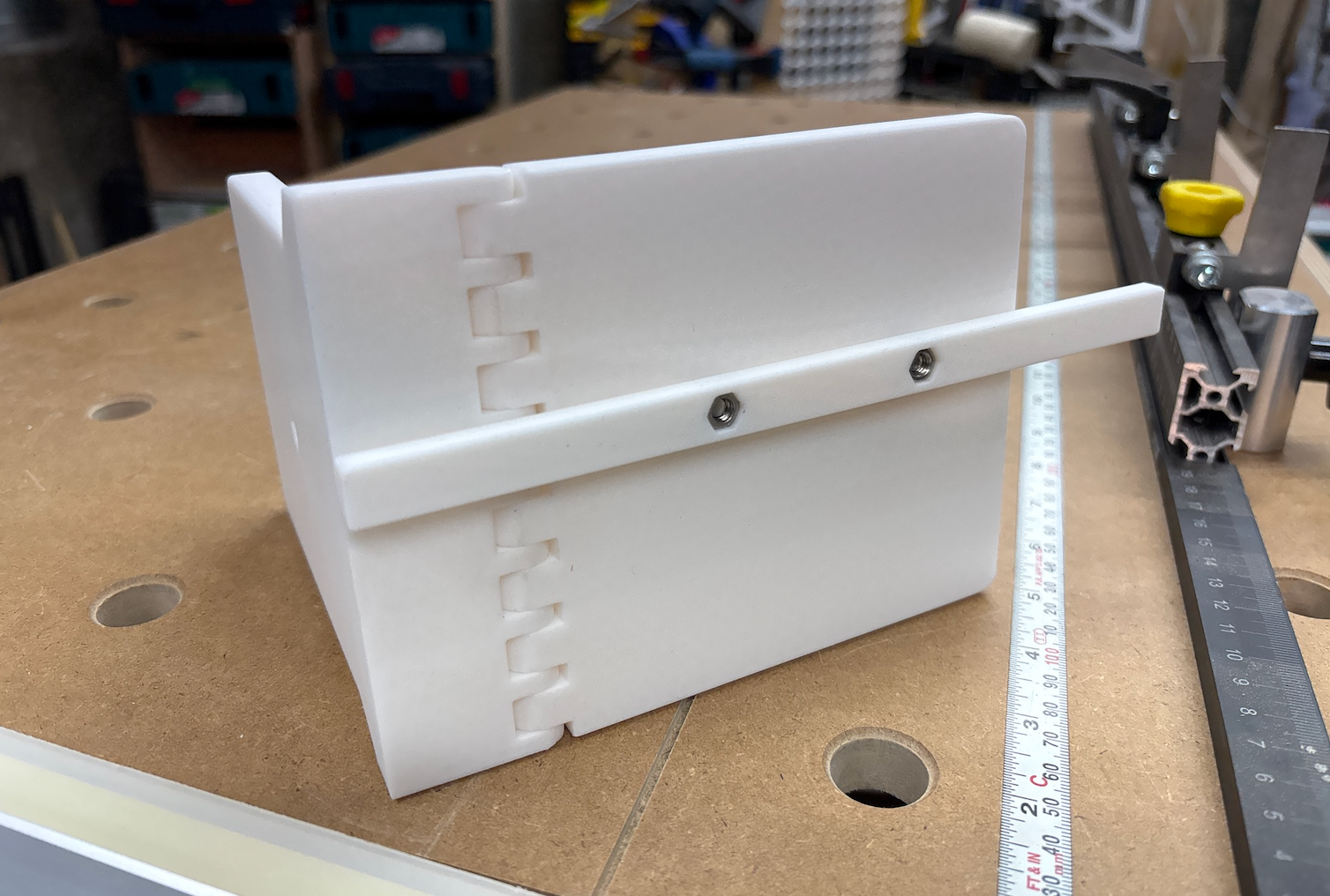 Rail Hinge for track saw and MFT-style workbench