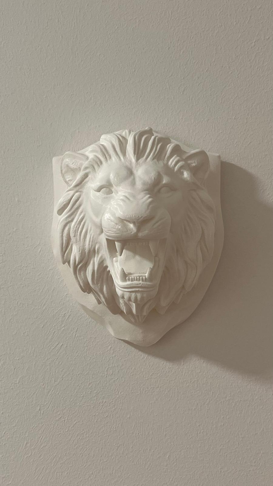 Lion Head Bust - Wall Mount
