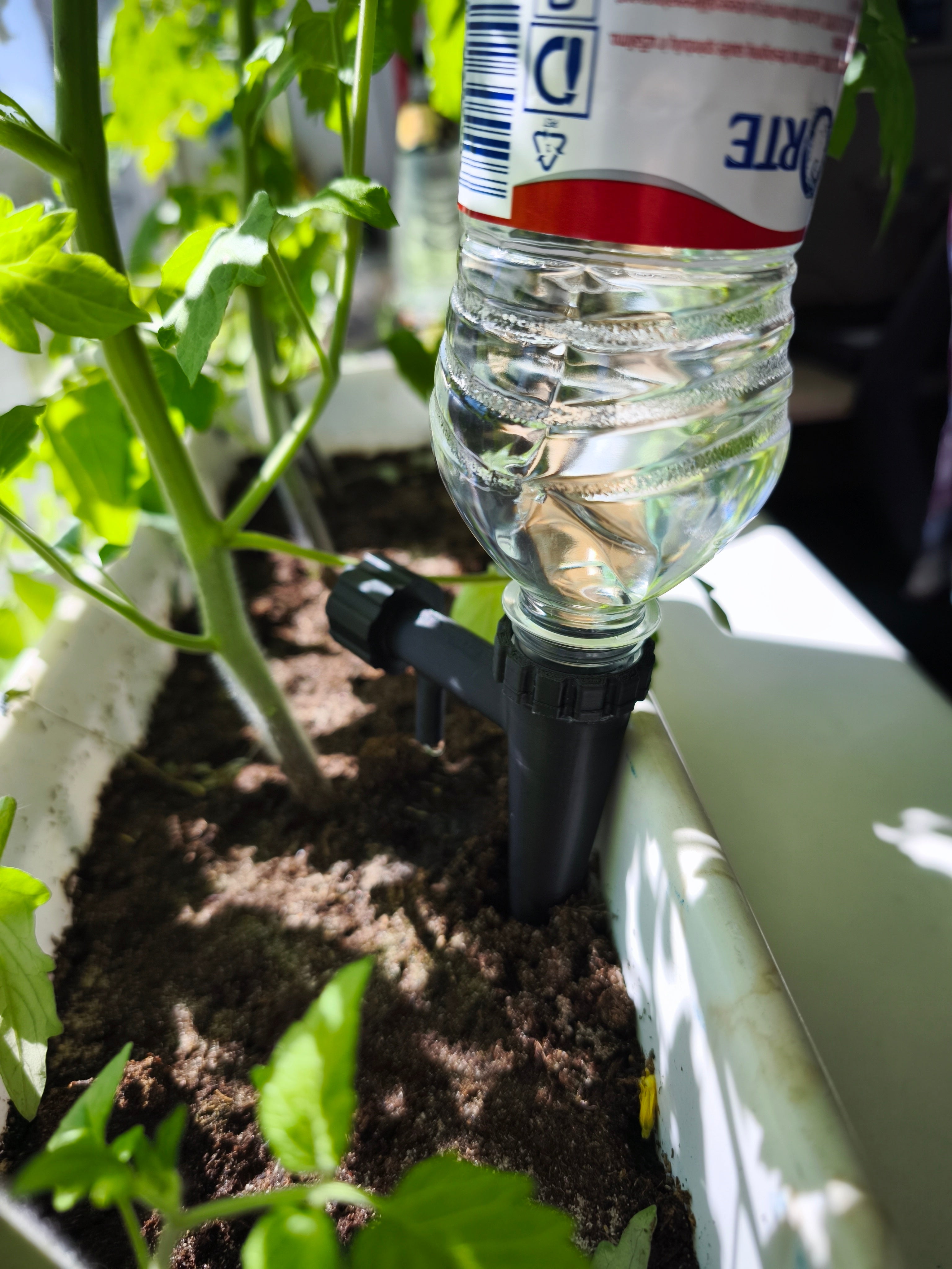 Automatic Drip Irrigation Device for Plants - v 1
