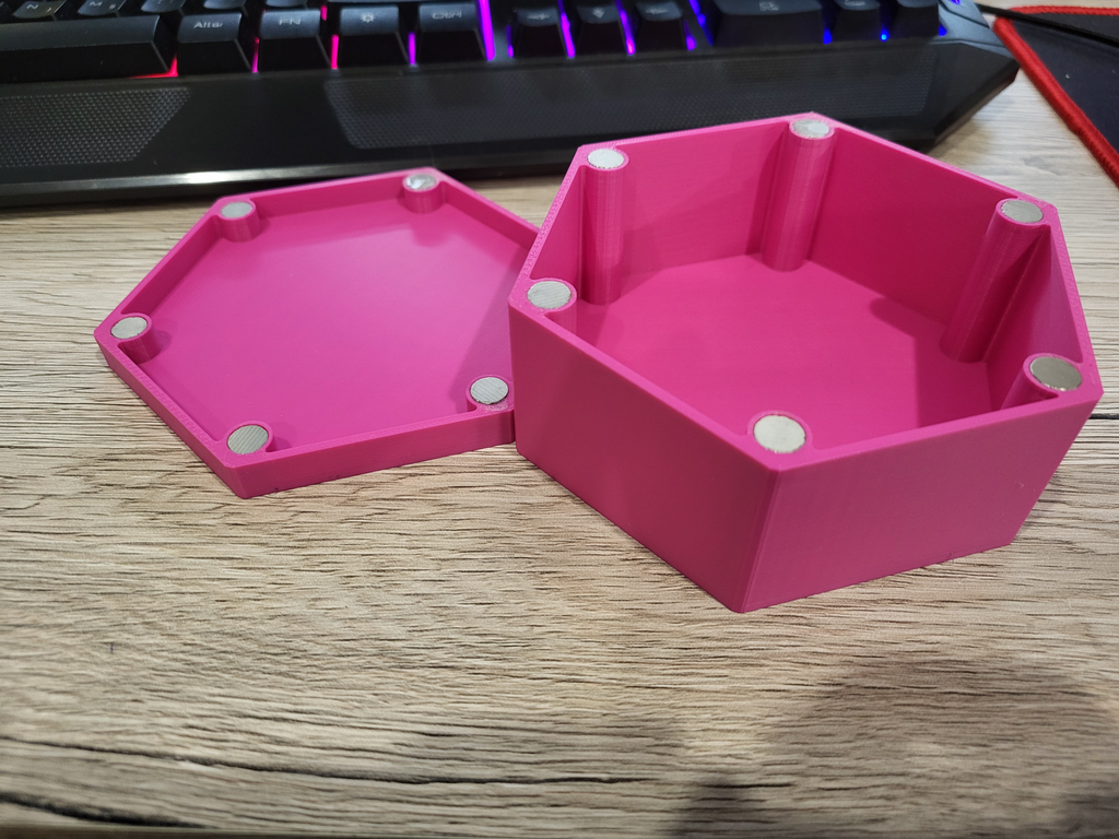D&d dice box magnetic