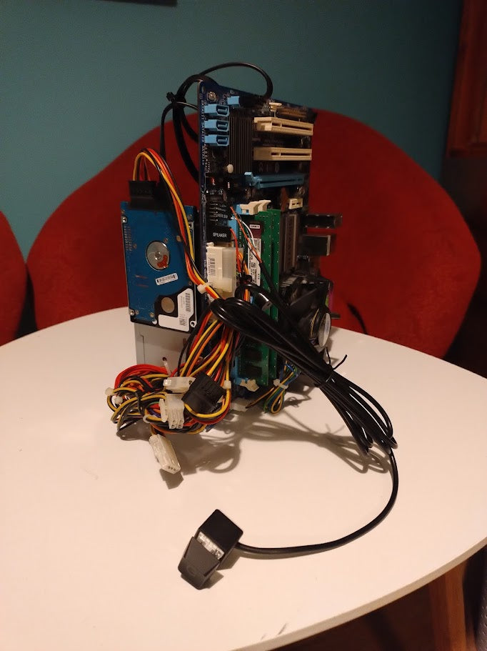 Minimalist Open Frame for PC Components