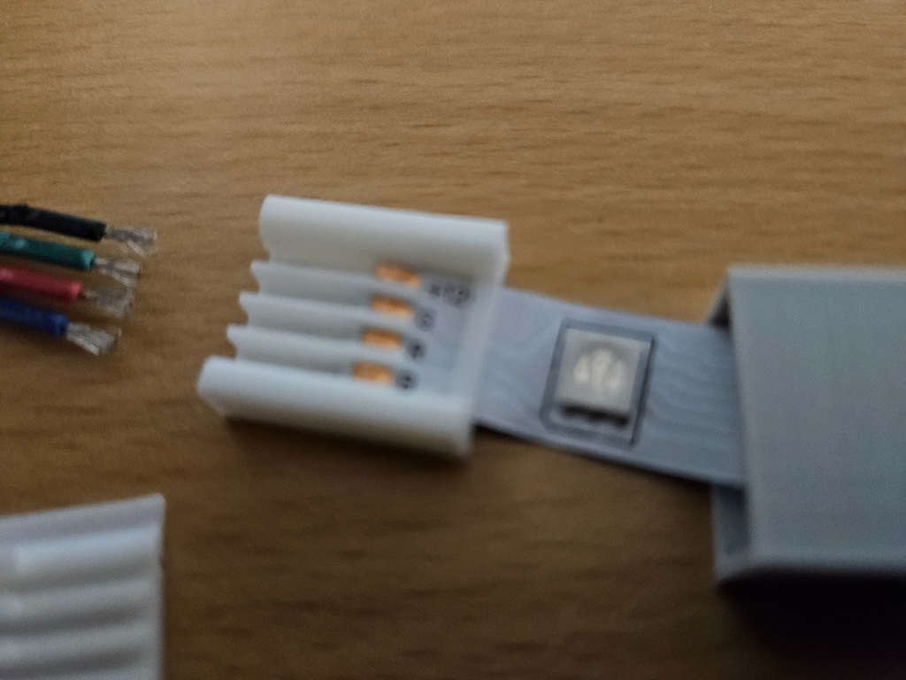 RGB 3, 4 and 5 Pin LED Solderless Connector