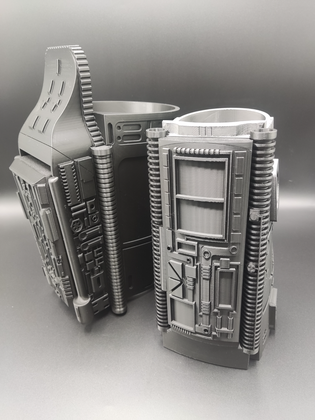 Predator Jungle Hunter Gauntlets
