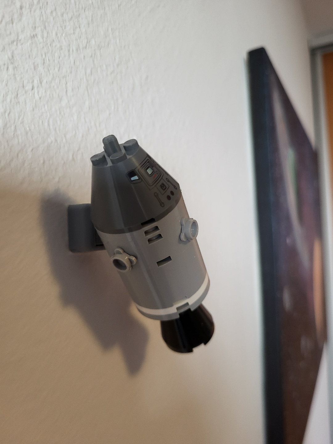 Brick Saturn V invisible wall mount