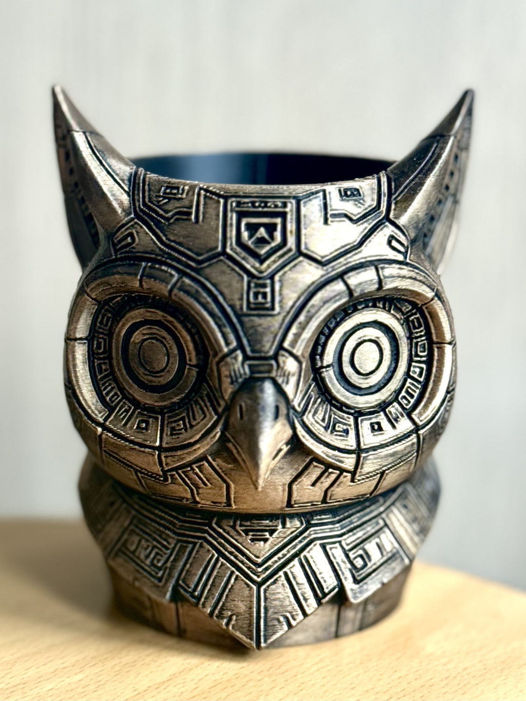 Grindle–Cyberpunk Owl of Creativity-Commercial use