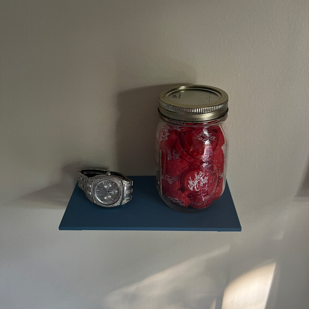 Simple Wall Shelf / Display
