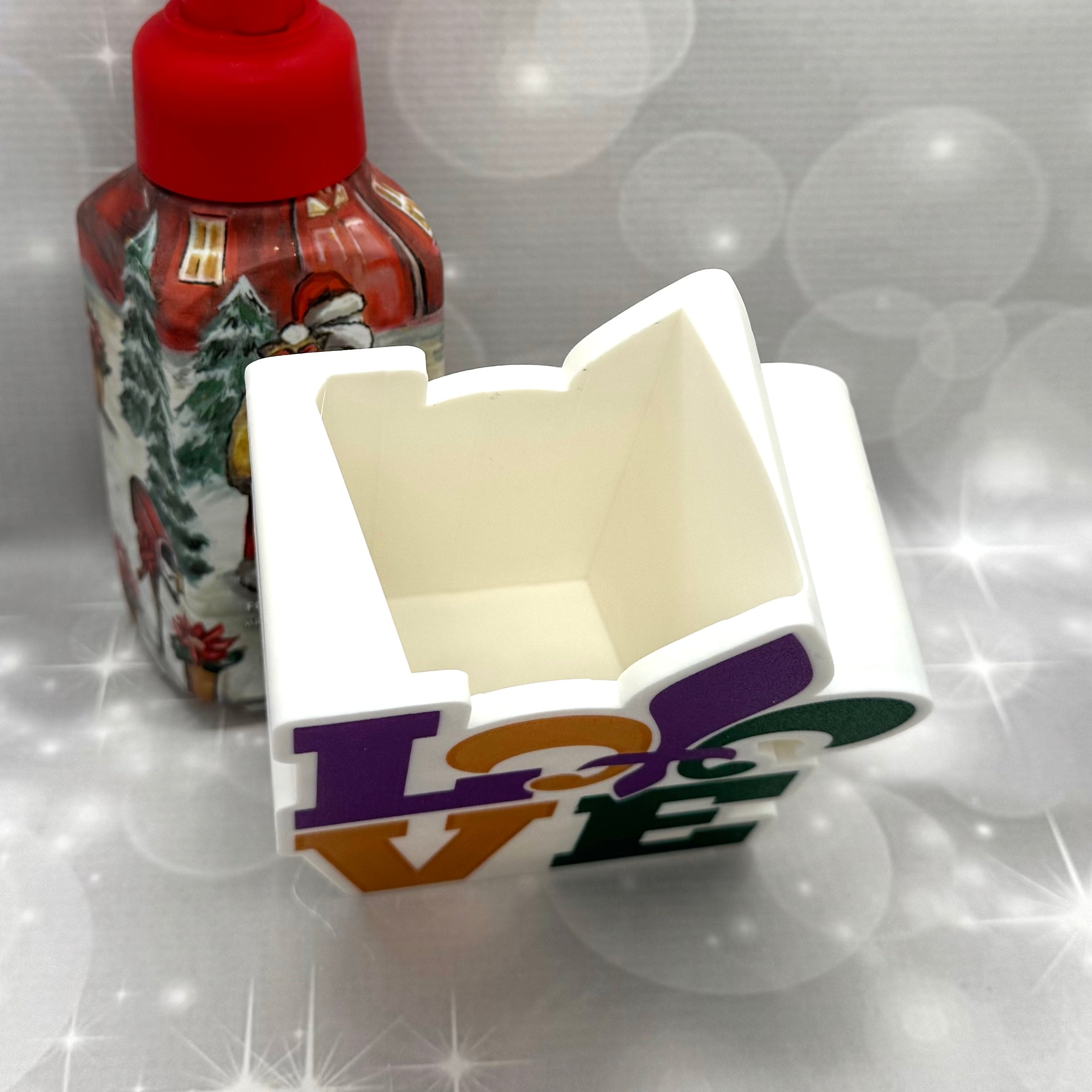 Mardi Gras LOVE BBW Soap Bottle Holder