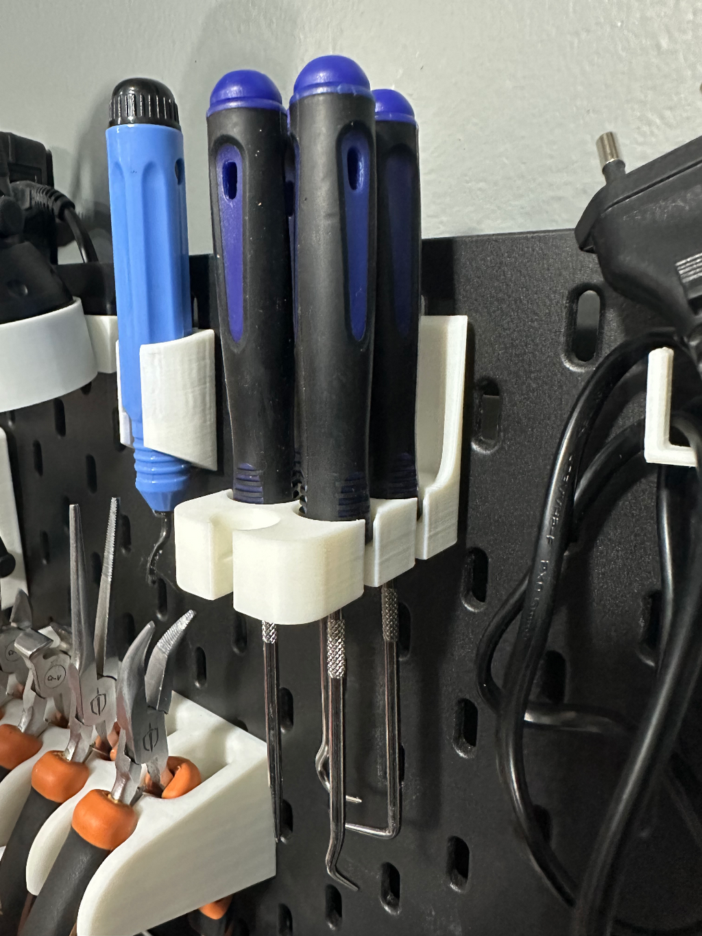 Needle file Holder for IKEA Skadis