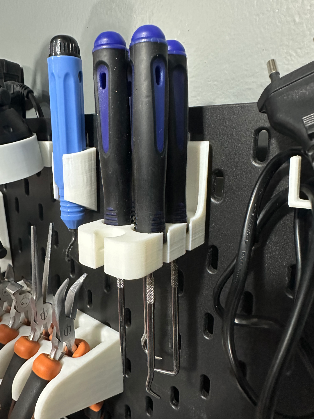 Needle file Holder for IKEA Skadis
