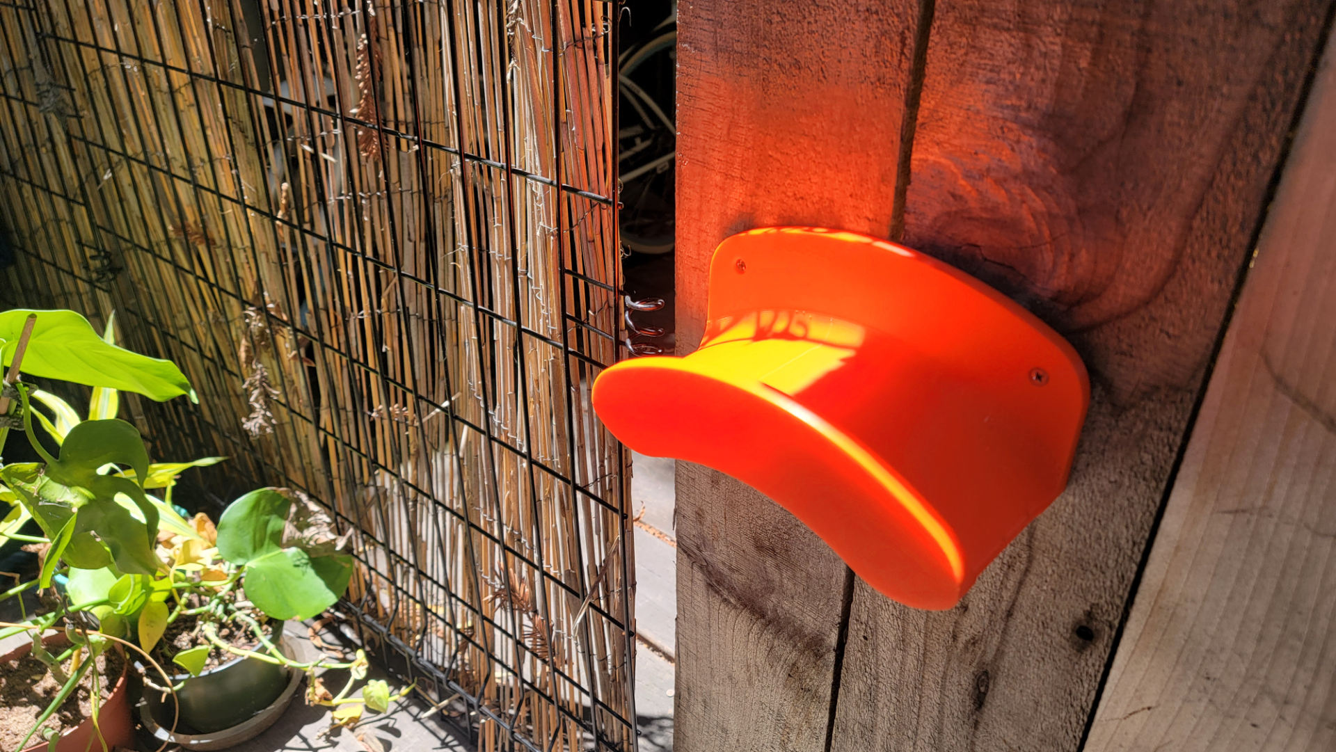 Garden hose holder