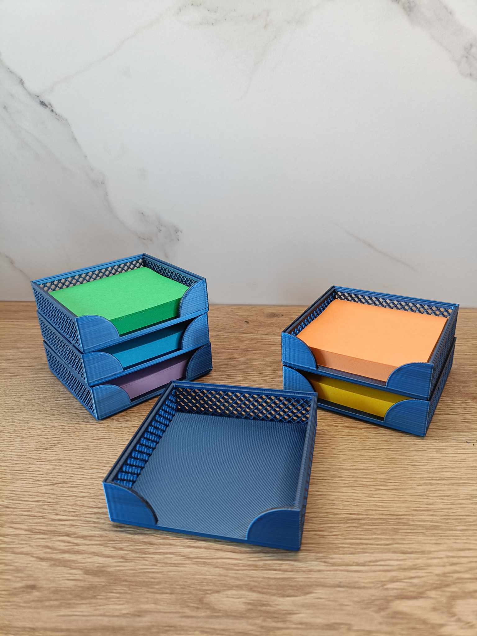 Post-it holder & list template