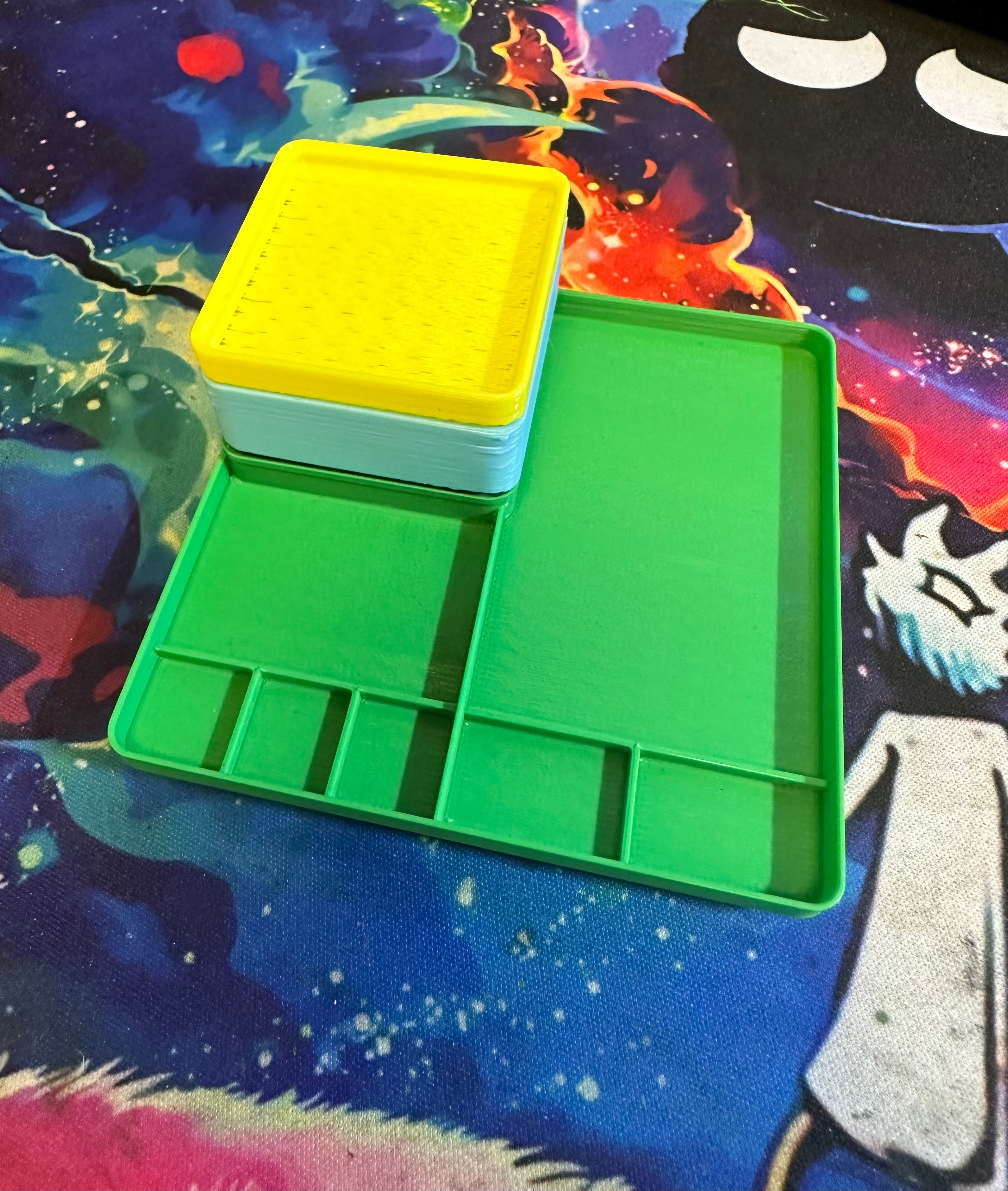Gridfinity Big/Small Parts Tray W/ Removable 1x1 Screw Bin & Stackable Lid