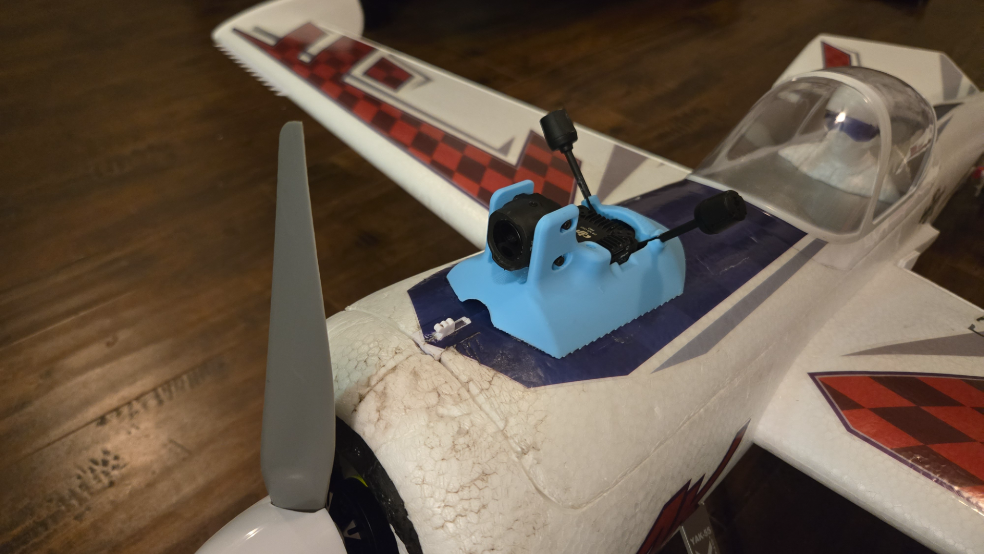 DJI O4 Pro mount for RC Aiplanes
