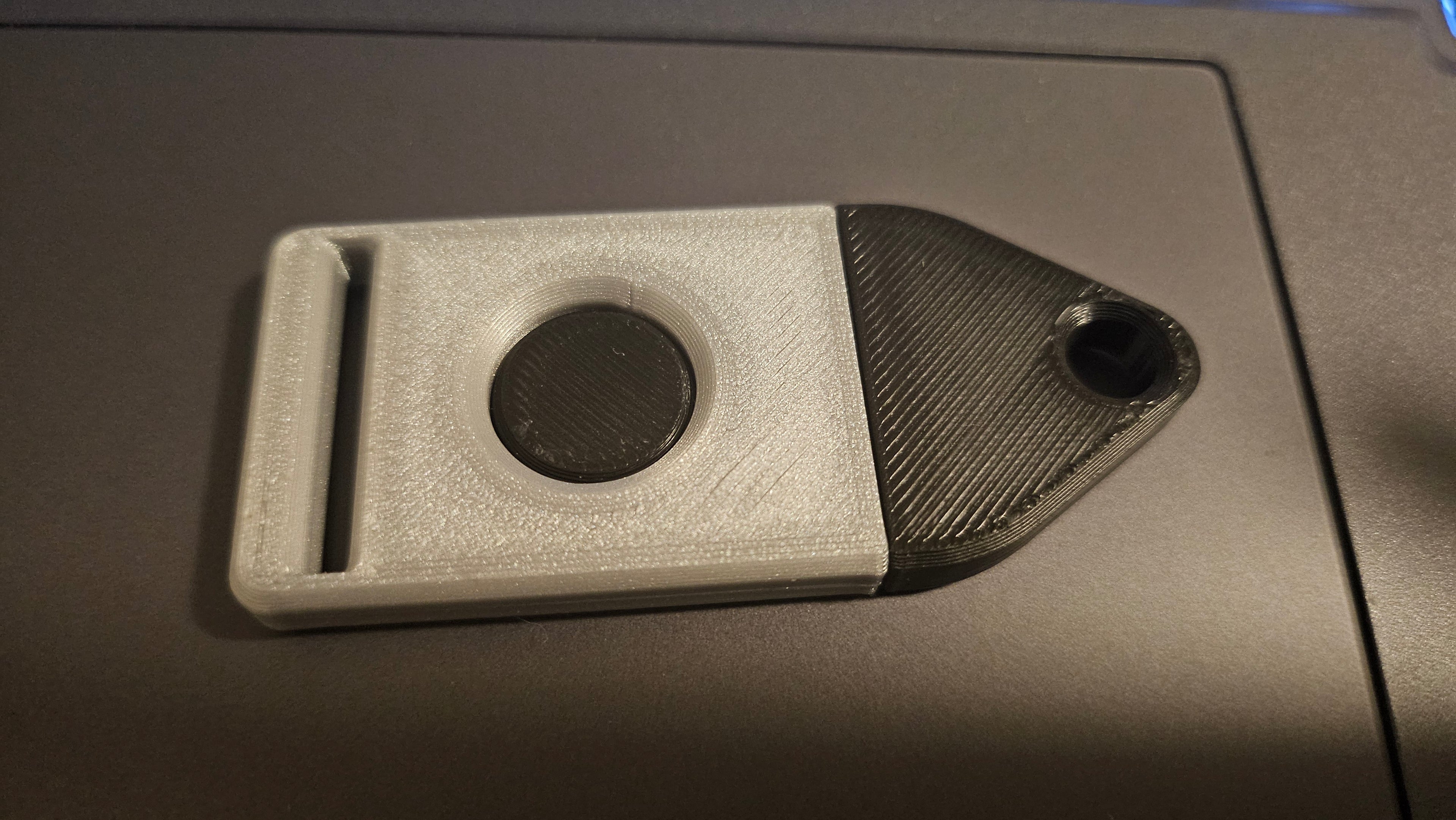Quick release buckle designed for 3D printing