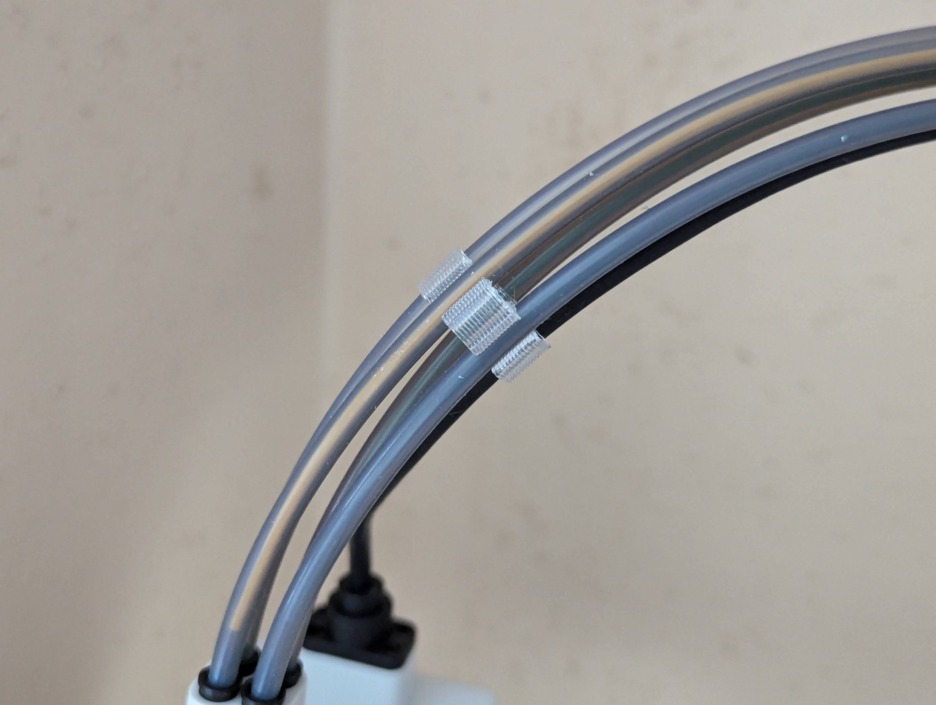 AMS Lite PTFE Clip hollow