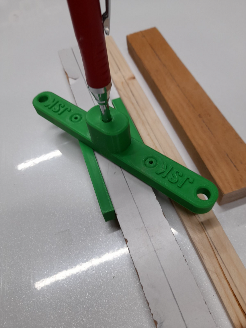Center Finder Jig