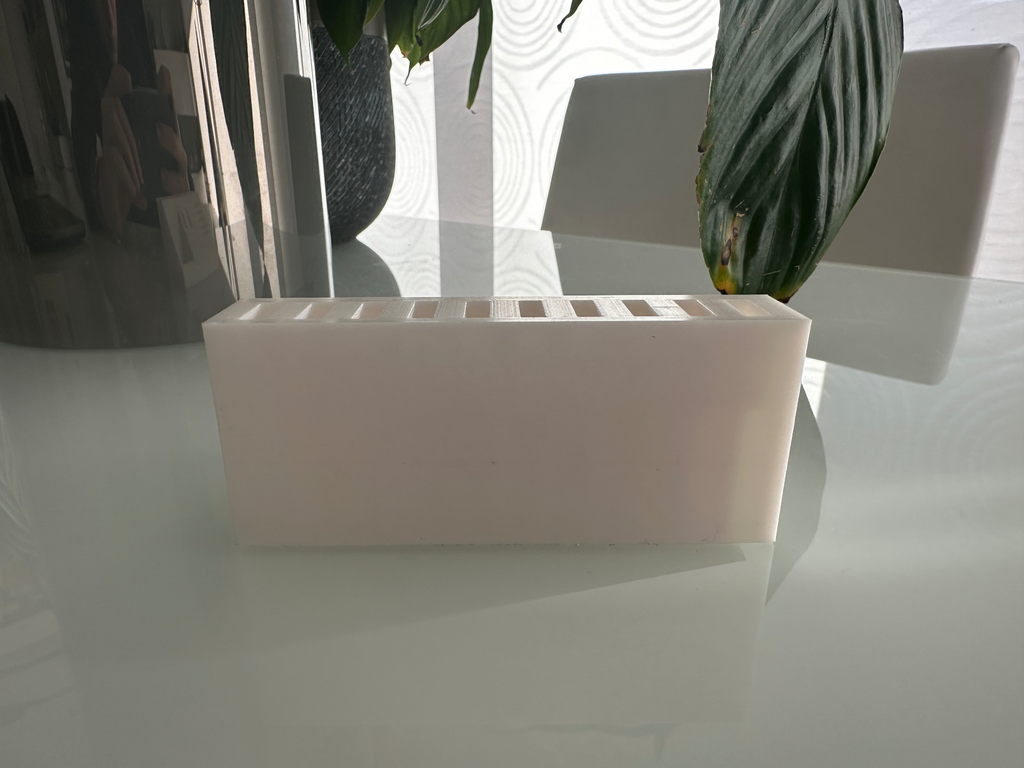 USB/Micro SD container