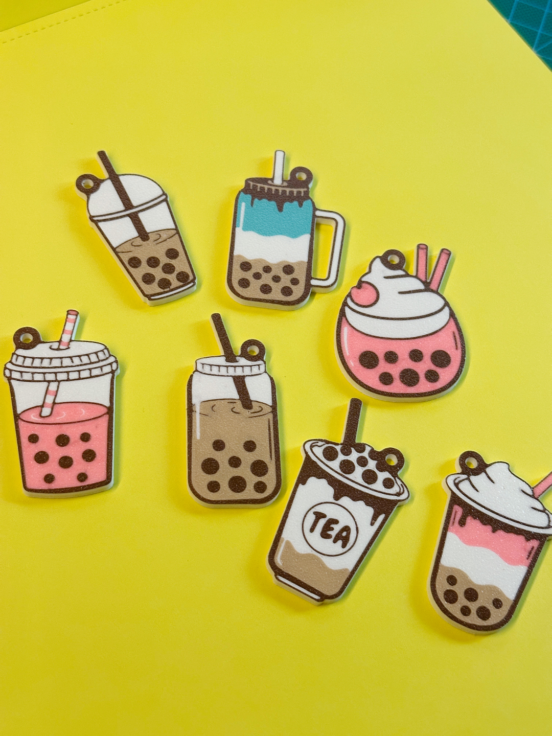 KEYCHAINS BUBBLE TEA WITH COMMERCIAL LICENSE